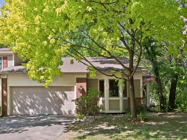 1600 Summit Shores Cir, Burnsville, MN 55306