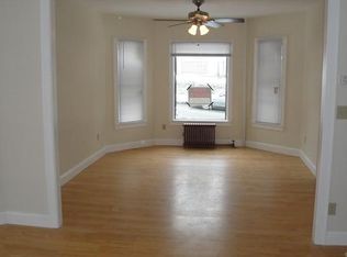 50 Moore Ave, New London, CT 06320