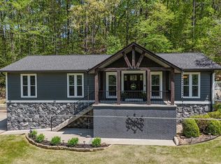 840 Riverside Dr, Hamilton, AL 35570