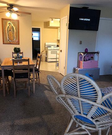 5th image of 1101 Holiday Ln Unit 9