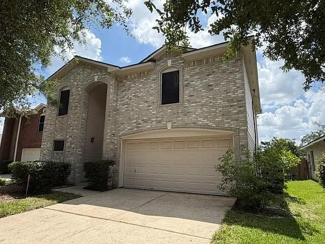9011 Canton Park Ln — Photo 3