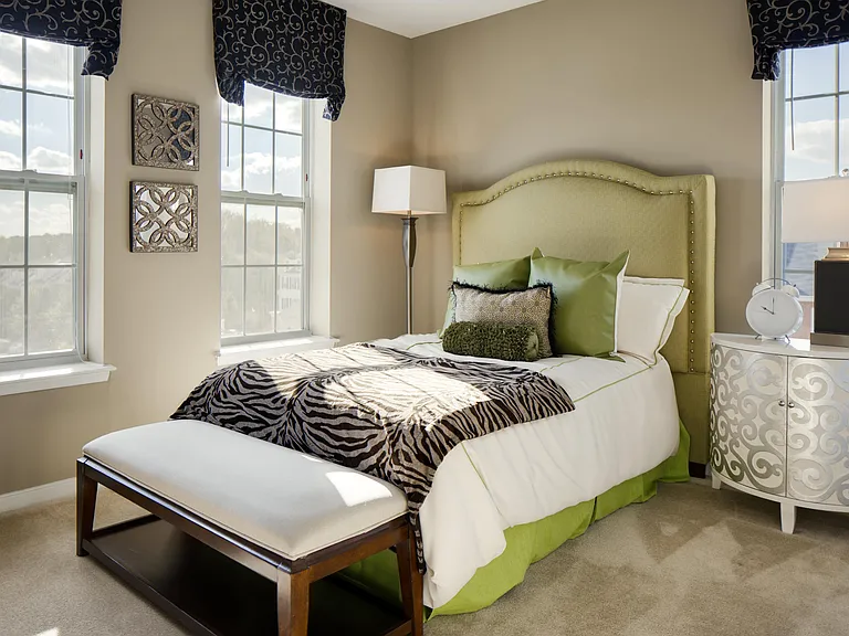 Enclave at Emerson — Photo 18