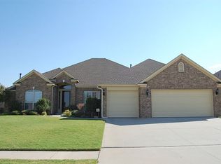 204 Marbel Dr, Norman, OK 73069
