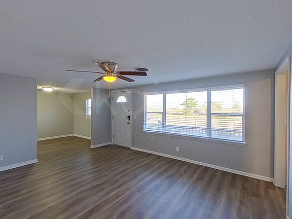 2nd image of 208 4th Ave