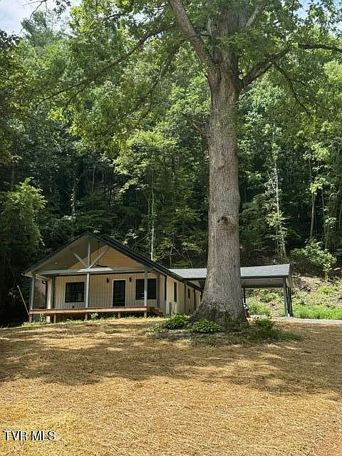2 bed, 1240 sqft, $2,500 — Photo 2