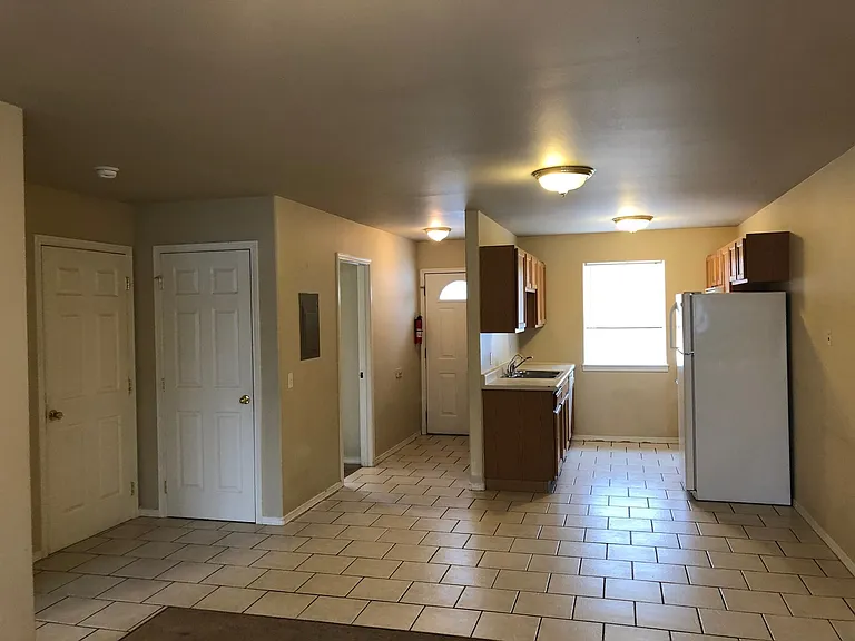 6200 E Paige Cir #1-4 — Photo 2