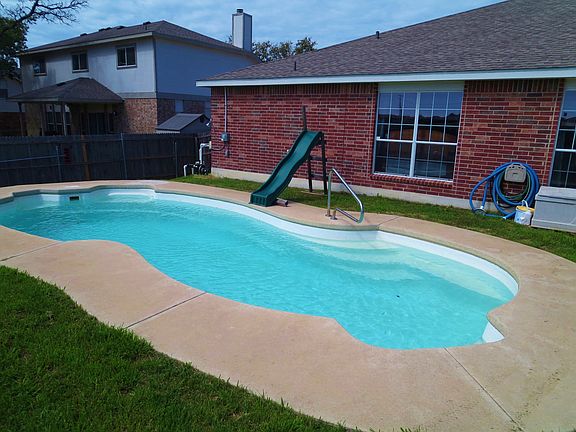 5th image of 317 Canoe Dr