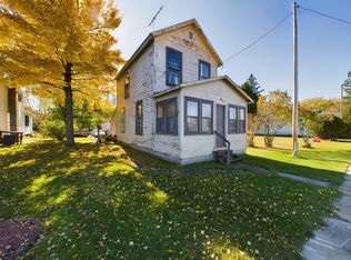 4895 Elm St, Laona, WI 54541