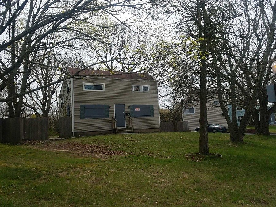 310 Eastwood Blvd, Centereach, NY 11720 Zillow