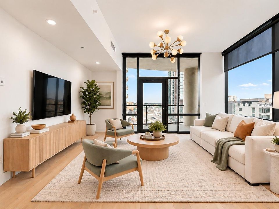 1st image of 70 Rainey St #1509