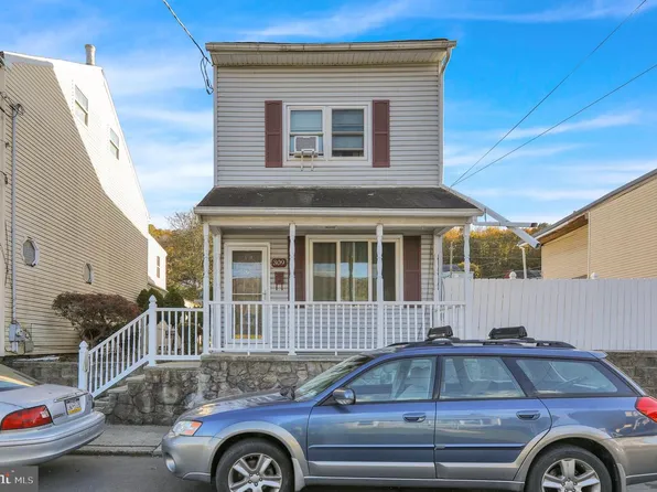 309-311 A St, Girardville, PA 17935