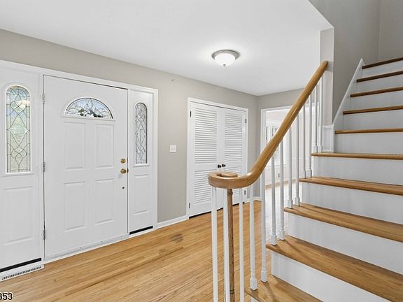 2nd image of 14 Beaver Ridge Rd