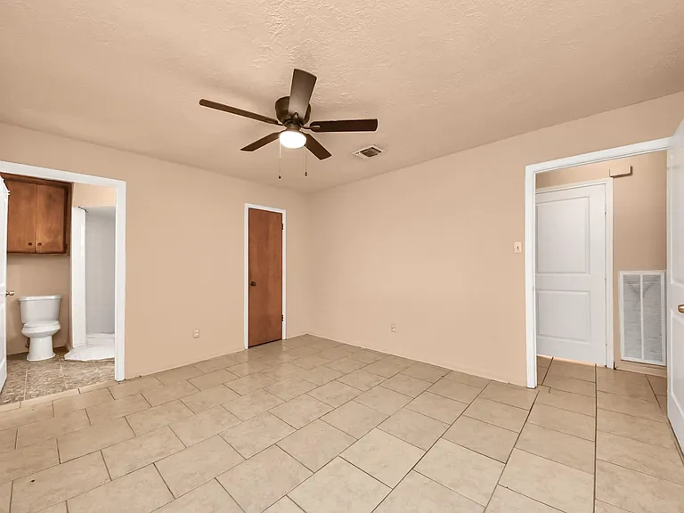 9126 Willow Meadow Dr — Photo 12