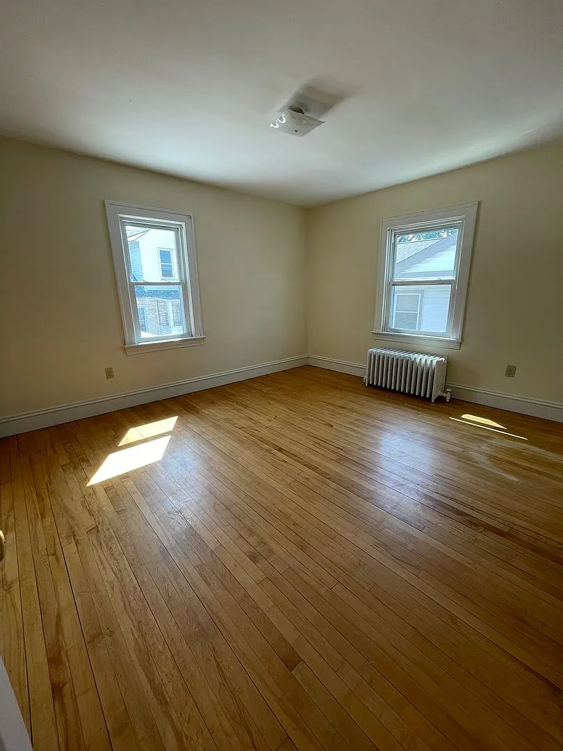 42 Intervale Ave — Photo 3