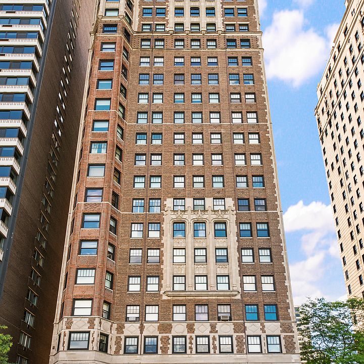 1st image of 1448 N Lake Shore Dr APT 6B