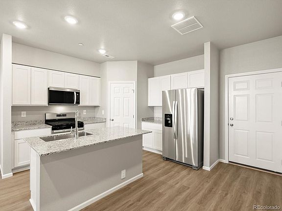 5th image of 1596 Riverplace Drive #3