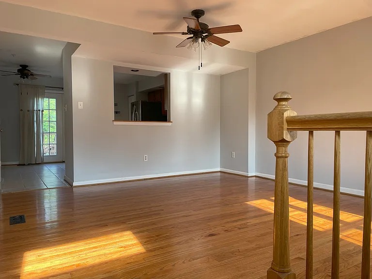 3165 Eden Dr — Photo 6
