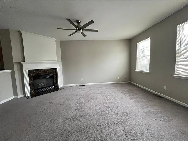 6877 Slate Stone Way SE — Photo 10