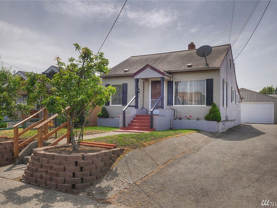 1st image of 1229 10th St