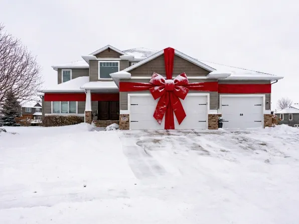 3371 1st St E, West Fargo, ND 58078