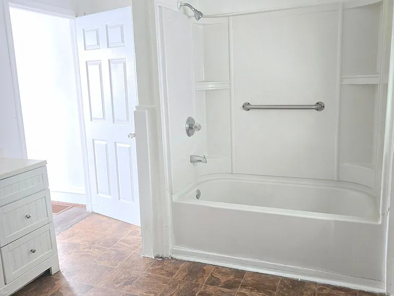1445 Milburn Ave — Photo 12