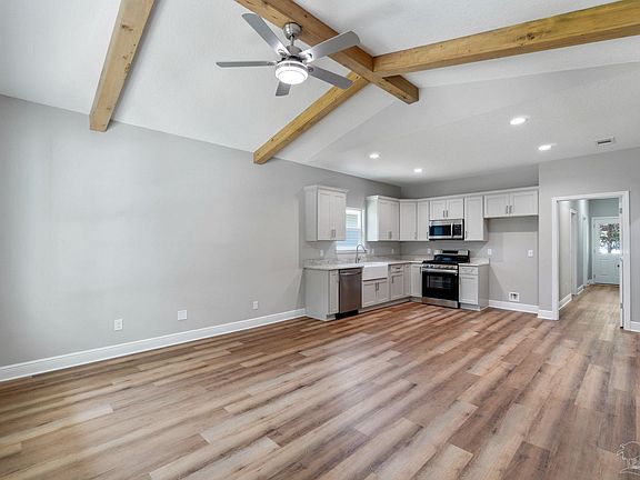 2nd image of 1023 N 60th Ave