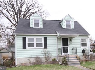 7501 Park Dr, Parkville, MD 21234