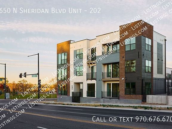 5th image of 1650 N Sheridan Blvd Unit 202