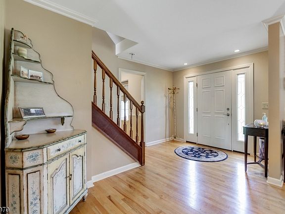 3rd image of 793 Van Nest Dr