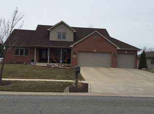 11960 105th Pl, Saint John, IN 46373