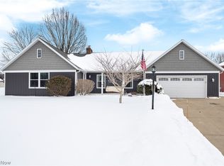 5107 Fox Ridge Dr, North Canton, OH 44720
