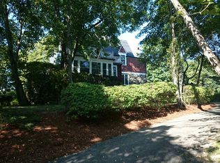 158 Wolcott Rd, Brookline, MA 02467