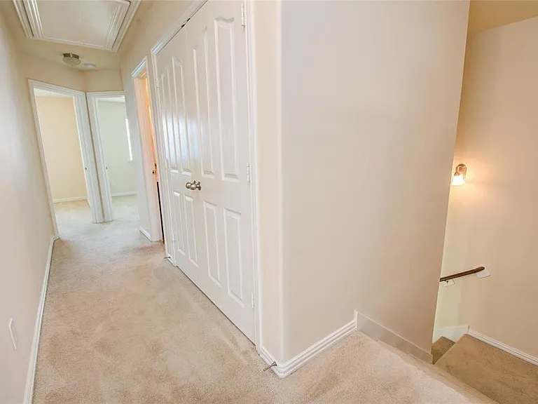 5136 Gable Ln — Photo 16