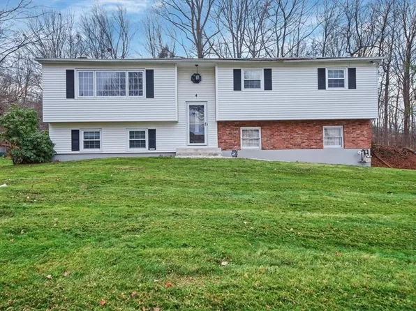 4 Pennsylvania Avenue, Monroe, NY 10950