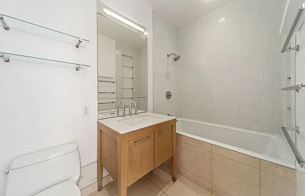 Rented by Platinum Properties | media 18