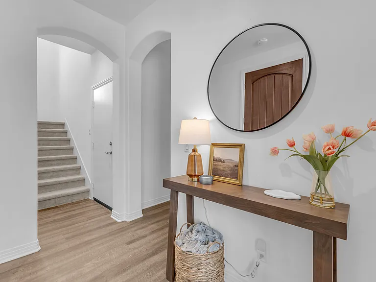 Rosewood Ln — Photo 9