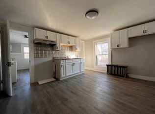 29 Prospect St APT C, Enfield, CT 06082