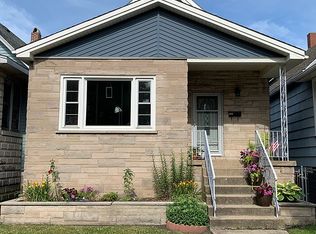 1524 Roberts Ave, Whiting, IN 46394