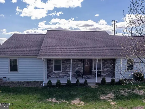 60 Dustin Dr, West Milton, PA 17886