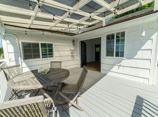 1535 Beach Dr E, Pt Orchard, WA 98366