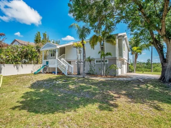 3858 Shore Blvd, Oldsmar, FL 34677