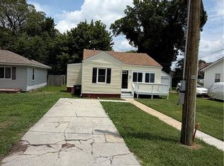 2403 Acorn St, Portsmouth, VA 23704