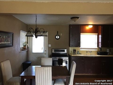 2nd image of 623 Verne St