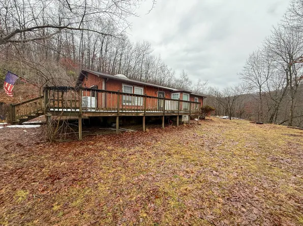 6354 Centralia Rd, Sutton, WV 26601