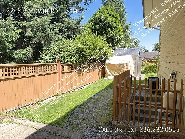 2248 Gladwin Rd #BASEMENT — Photo 11