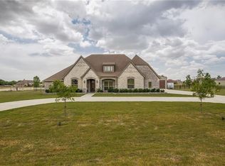 13811 James Ranch Ct, Justin, TX 76247