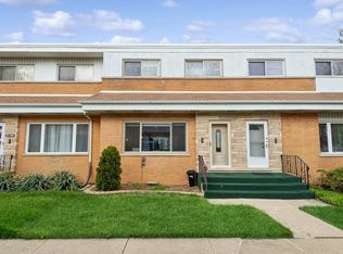706 N Western Ave APT B, Park Ridge, IL 60068