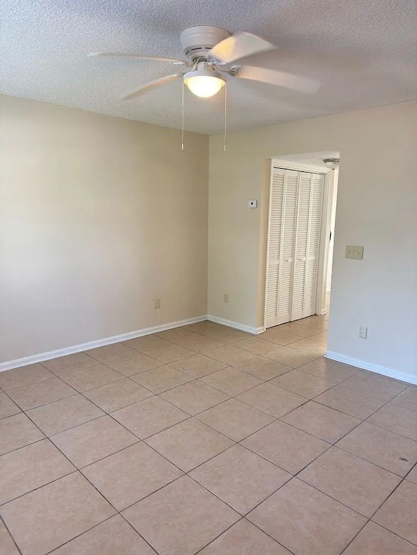 129 Inlet Reach Circle — Photo 3
