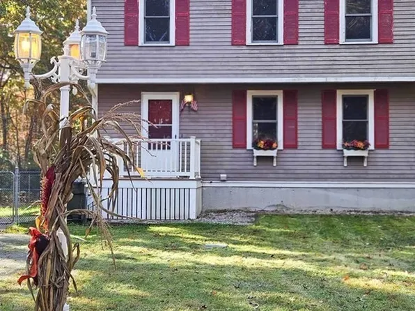 12 Jerome St, Berkley, MA 02779