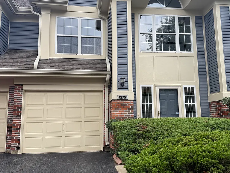 1275 Old Mill Ln — Photo 1